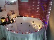 Zarezerwuj dom na Mazurach ze SPA tylko Państwa sauna, basen, balia z jakuzzi